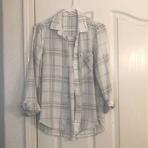 Bella Dahl XS Raw Edge Button Down